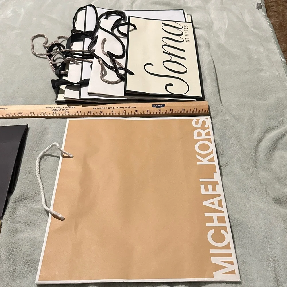 Bundle of 7 Empty Gift Bags & 2 Small Gift Boxes